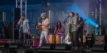 Thirroul Railway Hall | Benji and the Saltwater Sound System