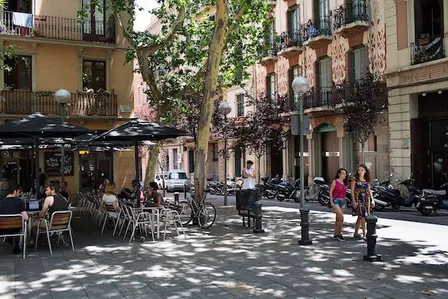 Walking tour - Gràcia