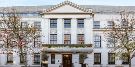 Biscuit Decorating, Drinks & Networking Event at Town Hall Hotel