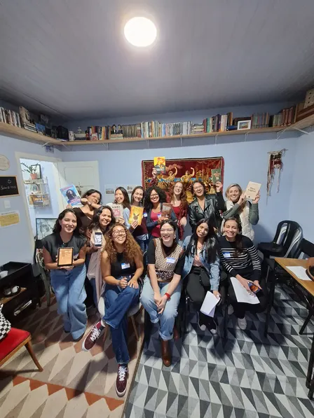 English Club no Sebo Pura Poesia - Outubro/26!
