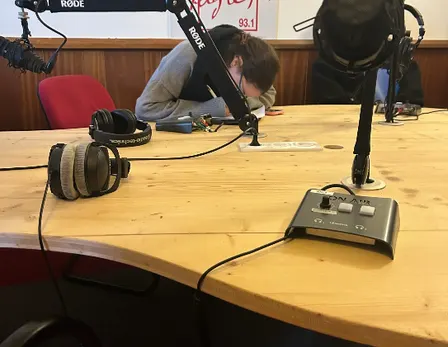 ATELIER : Flash radio en studio professionnel - Charles Peguy (75)
