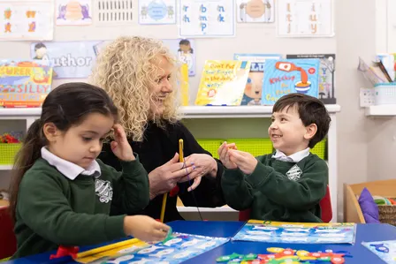 The JJ Club x Parkgate House School | Stay, Play + Learn - ART morning.