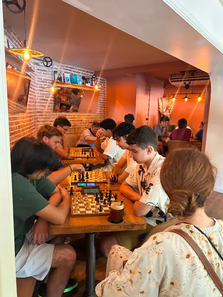Chess & Drinks Meetup at Bar 64