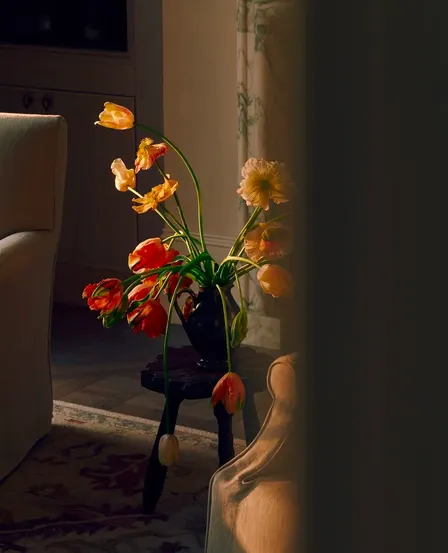 Ikebana (floral arrangement) Meditation
