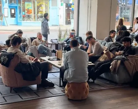 The Performative Read-In (#3) + Sunday Roast