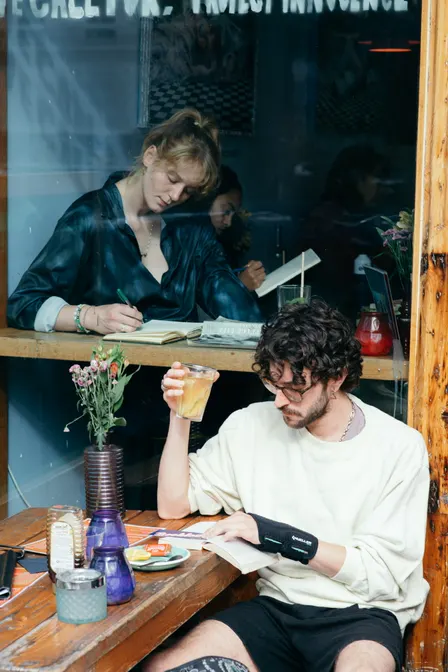 Offline Hangout + Speedfriending | GenZ Editie | Live Piano | Noord