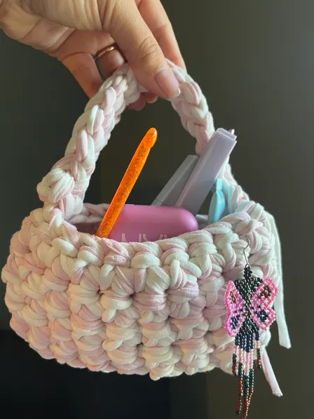 Tiny Crochet Bag