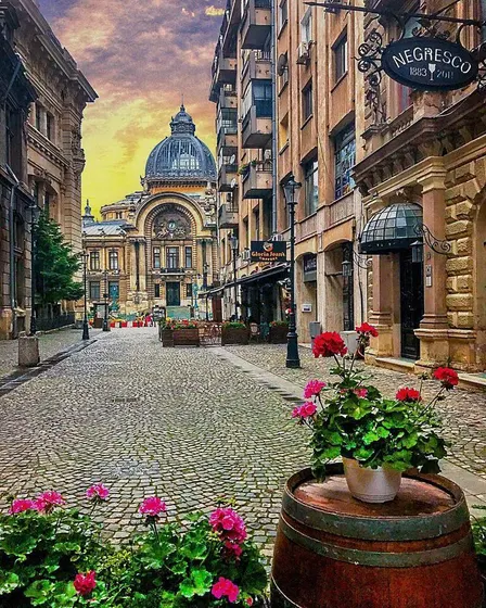 Old Town Walking Tour