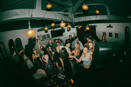 Tango in Laguna Beach - Body Language 10.23