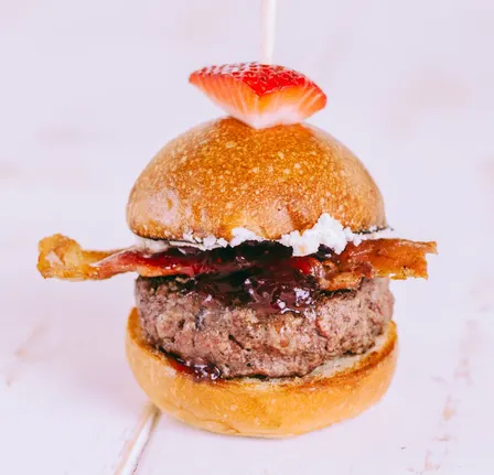 Easy Slider Food Truck at Truck Yard Dallas (Copy) (Copy)