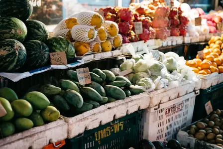 Mercat de recollida i intercanvi 'Renova la teva roba'