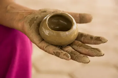 Taller monogràfic 'Fes el teu quadern midori amb tapa de pell'