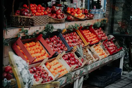Olive Tree Market