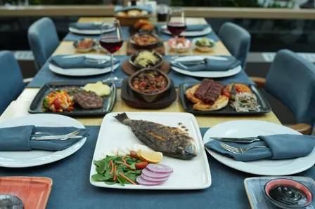 Ride and Dine with us