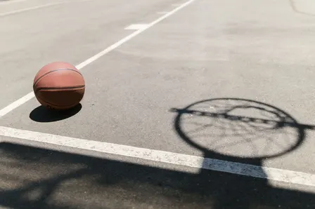 Los Angeles Lakers At Golden State Warriors