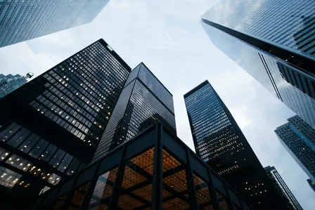 Venture Debt 101: What Founders Need to Know Before Taking on Debt