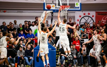 Valencia Basket Club Vs Dubai Basketball Euroleague