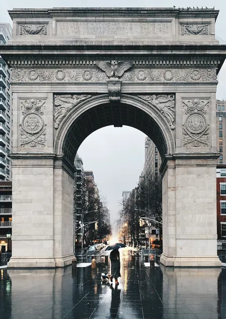 CosmicRx Presents: High Vibe Hangout Under The Arch