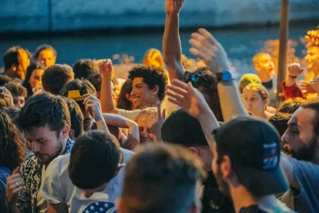 Skull Glam On Canvas