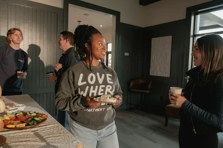 Threshing Day Book Tour with Rebecca Yarros