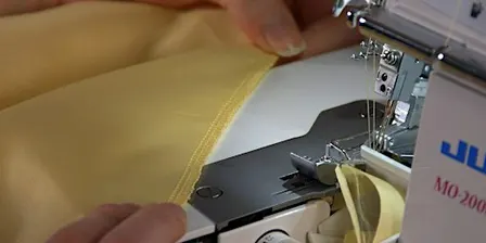 Overlock 1 - Use your overlocker confidently