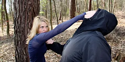 Selbstverteidigung f. Frauen - 4 Stunden Krav Maga Workshop - Basics