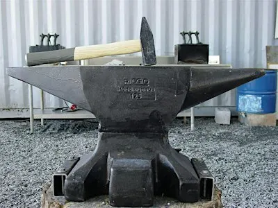 Open Anvil: Blacksmithing and Blades