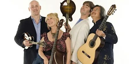 Christmas Special MANDOLINQUENTS + guest Slim Panatella