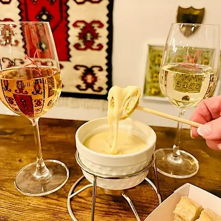 Cheese Fondue Dip & Sip