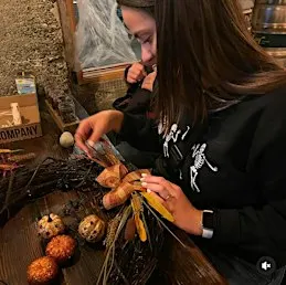 Spooky wreath workshop