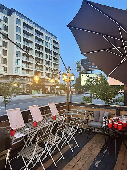 Paint night, Wine & Dine – Terrasse artistique