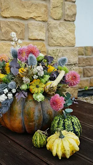 Mom + Daughter Floral Pumpkin Workshop