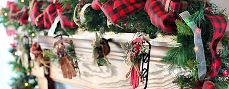 Decorate Your Own Garland – Christmas Edition