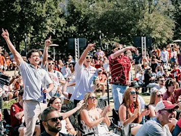 RIVALRY WEEKEND | TX vs. OU at Happiest Hour