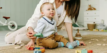 Sing & Play (Ages 0-18 months)