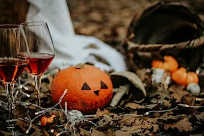 Complimentary Wine Sampling @ Red Bank | Hallo-Wine