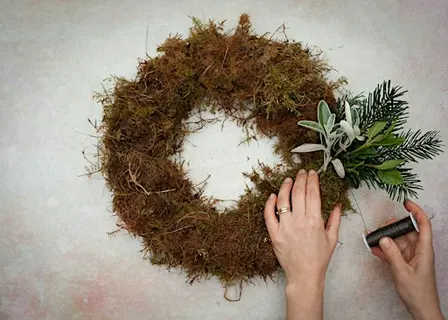Christmas Wreath Making at Crosspool Social