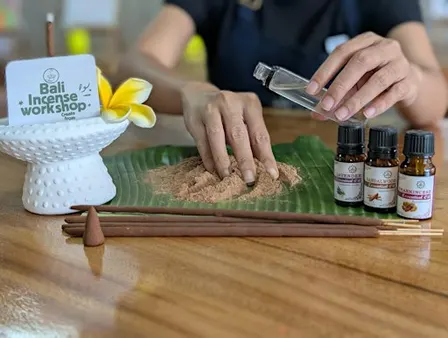 Bali Incense Making Workshop: Create from scratch