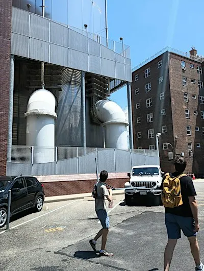 [INFRASTRUCTOURS] Loisaida - Steam Systems / Sandy Flooding / Squatting