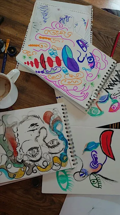 Lines & Lattes (Art & Coffee Group)