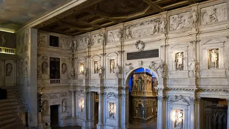 Visita Guidata al Teatro Olimpico di Vicenza ed altre Meraviglie