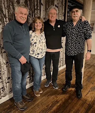 Chuck & Mud with Walter Crockett and Peter Allard at the WCUW Frontroom
