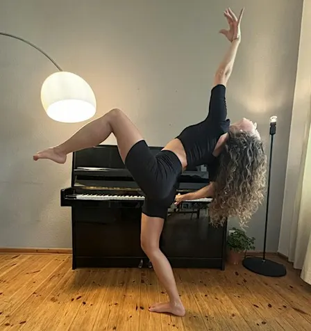Dance Workout Therapy: Move Into Your Fullest Self