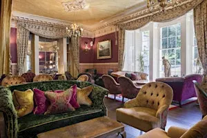 Penventon Park Hotel Bridal Showcase