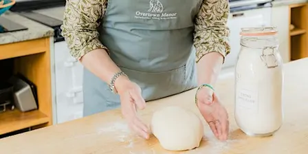 Hands-on Get Ready for Christmas Cookery Demonstration