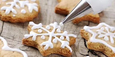 Family Fun: Holiday Cookie Decorating Class (1 Adult + 1 Child)