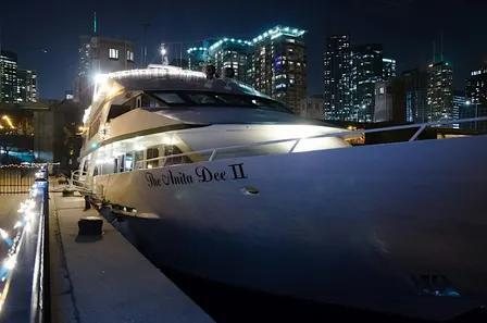 RNB Red Attire Yacht Party + Fireworks (3 Levels Indoor/Outdoor) Chicago