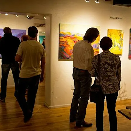 Expocision y venta de cuadros en Galeria Arte Vivo