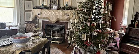 Holiday Tours at Pennypacker Mills