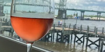 Historic Happy Hour - Wilmington Drinks & History Tour